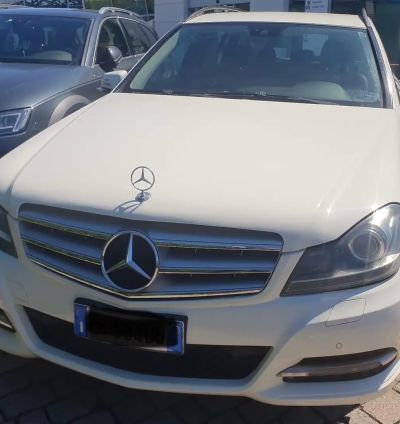 Mercedes-Benz C 200